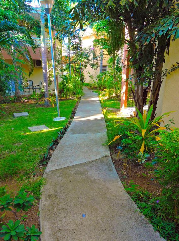 Koniambo Hotel Koné Exterior foto